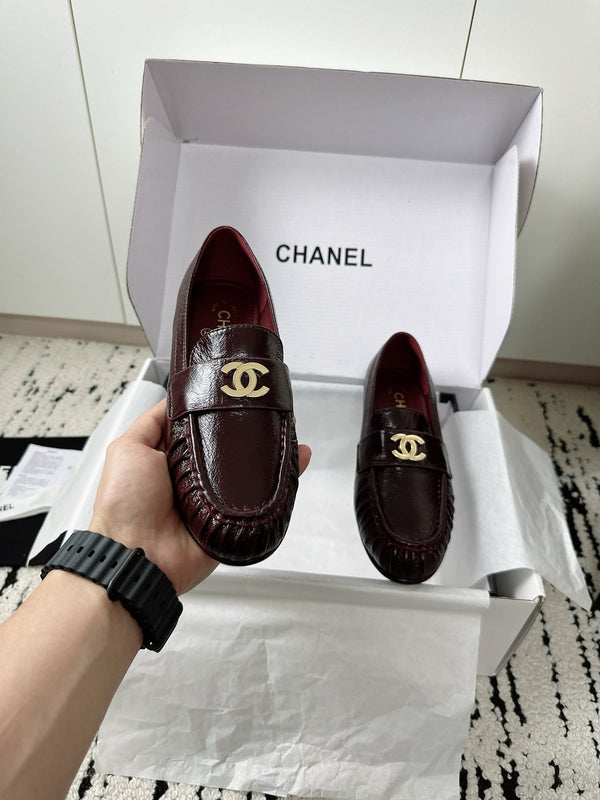 CC 26A Métiers d’art 2026 Loafer Burgundy Glossy Sheepskin 900704