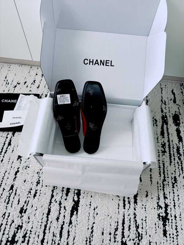 CC AW26 Mocassins Mule Burgundy Shiny Leather 942470