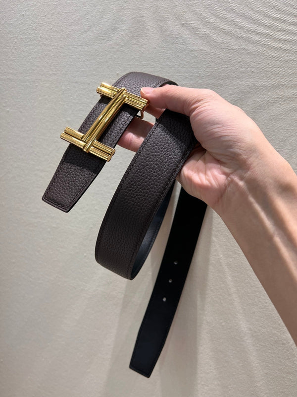 FIBBIA PER CINTURA HM TRAVERSE E CINTURINO REVERSIBILE IN PELLE MARRONE CIOCCOLATO E NERA 38 MM FERRAMENTA ORO