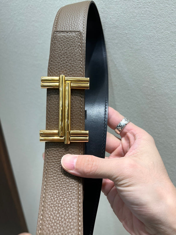 FIBBIA PER CINTURA HM TRAVERSE E CINTURINO REVERSIBILE IN PELLE MARRONE CAFFÈ E NERA 38 MM FERRAMENTA ORO