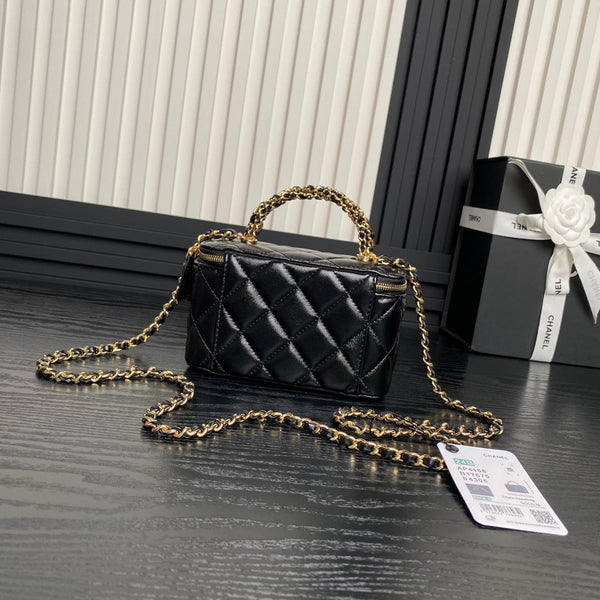 CC 24B Mallette de beauté 17cm Cuir de veau noir 286208