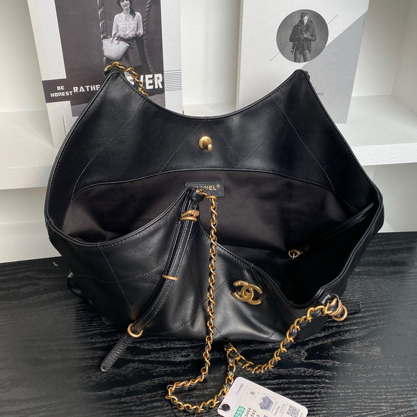 Chanel 2025 Maxi Hobo Bag 47cm Black Soft Calfskin 322113