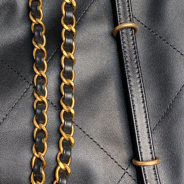 Chanel 2025 Maxi Hobo Bag 47cm Black Soft Calfskin 322113