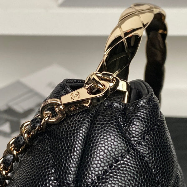Sac à main CC Coco Crush en cuir de caviar noir