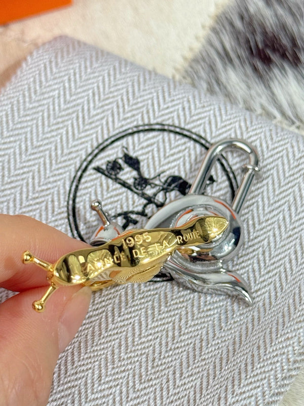HM Snail Lock Bag Charm