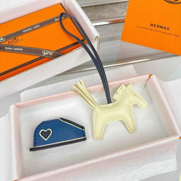 HM Rodeo Robeo Heart PM Charm Light Yellow mix Blue Lambskin