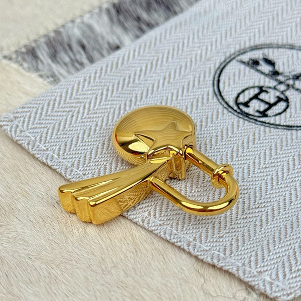 HM Shooting Star Head Charm