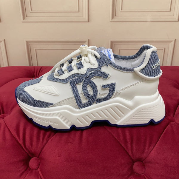DC 24 Daymaster Sneakers White Blue Cowhide & Demin 167335