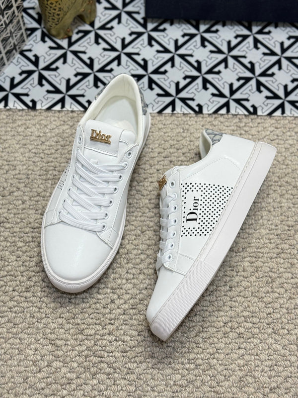 CD LOW TOP BASIC SNEAKER IN PELLE DI VITELLO BIANCA E NERA