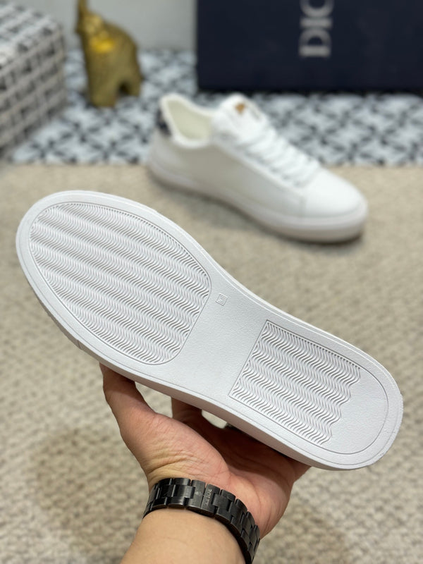 CD LOW TOP BASIC SNEAKER IN PELLE DI VITELLO BIANCA E COBALTO