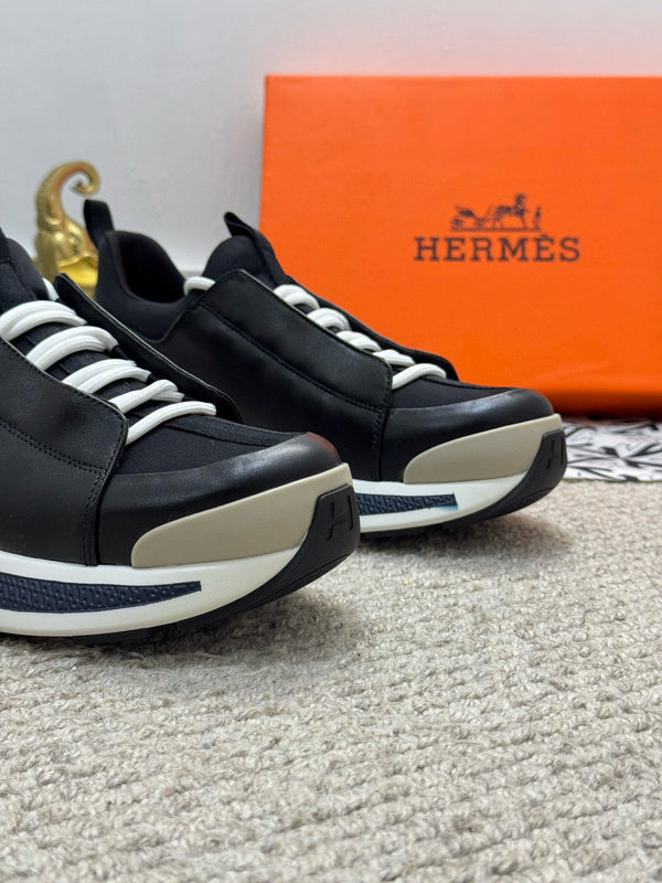 HM Men's Just Sneaker Black Cowhide And Nubuck Leather 545939