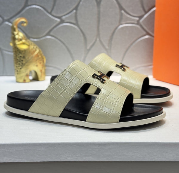HM Oran H Slippers in Cream Cowhide 735233