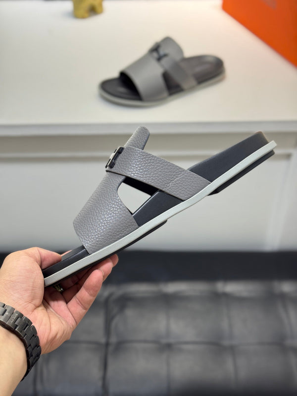 HM Oran H Black Buckle Slippers in Gray Cowhide 735249