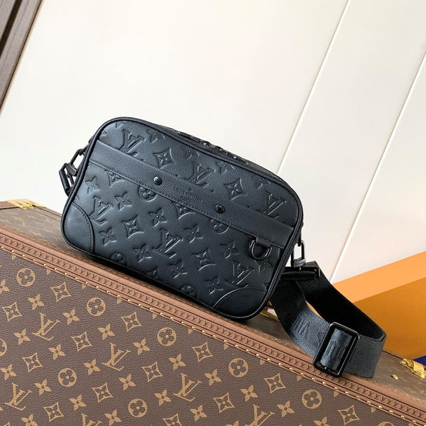LV M46955 Alpha Messenger 24cm Monogram Embossed Shadow Cowhide