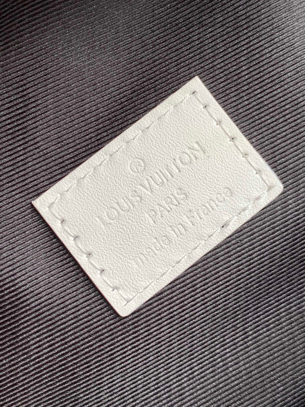 LV M25227 Rush Bumbag White Monogram Shadow Calfskin