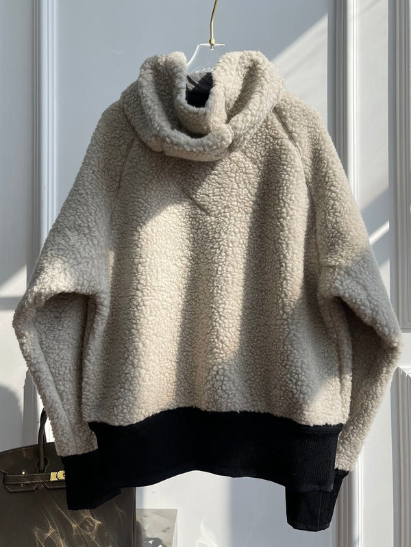 C. Goose Hoodie Light Beige Lambswool 0012