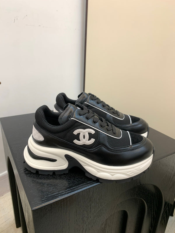 Chanel Sneakers Black White Leather And Mesh Fabric 537186
