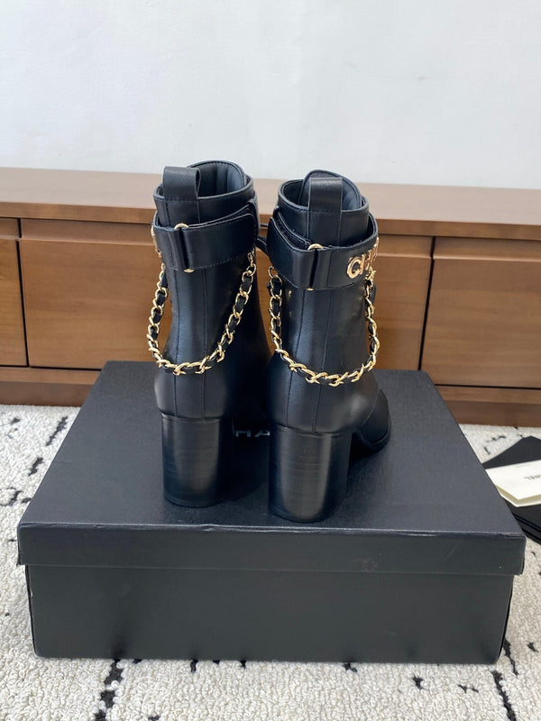 CC Ankle Boots 50mm With Chain Strap Black Calfskin 529289