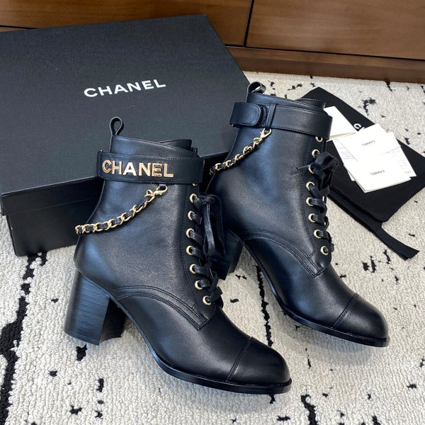 CC Ankle Boots 50mm With Chain Strap Black Calfskin 529289