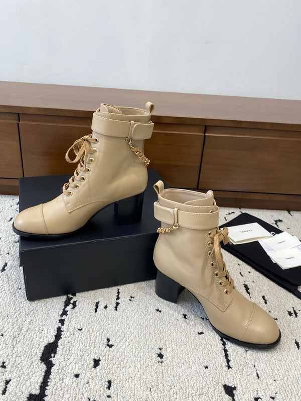 CC Ankle Boots 50mm With Chain Strap Beige Calfskin 529291