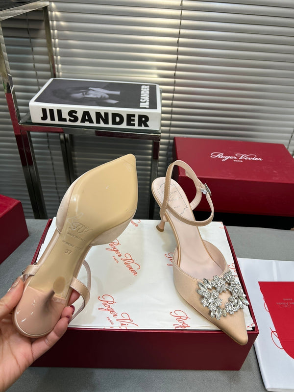 Flower Strass Buckle Slingback Pump 90 Beige Satin