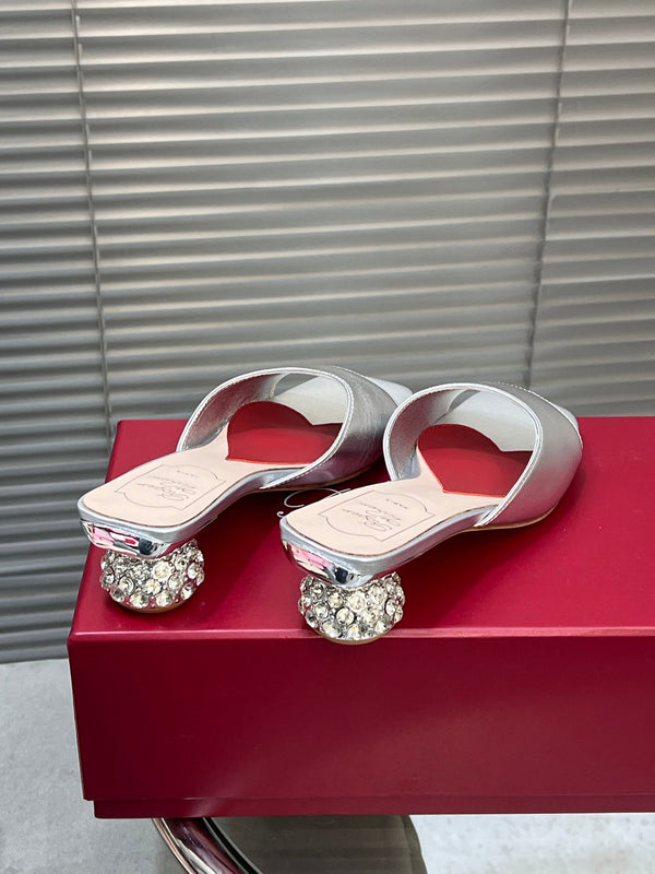 Viv Diamond Sole Mules Silver Cowhide 267687