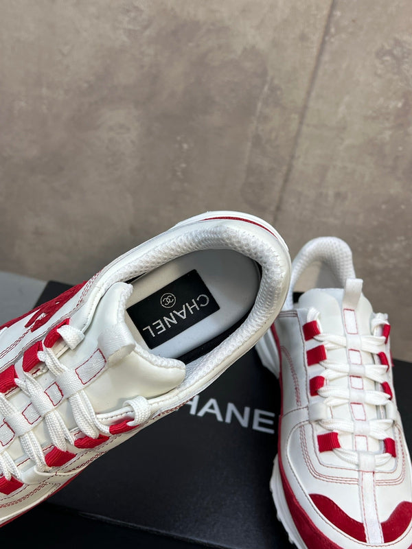 Chanel 26s Runner Cc Logo Sneakers In White And Red Calfskin