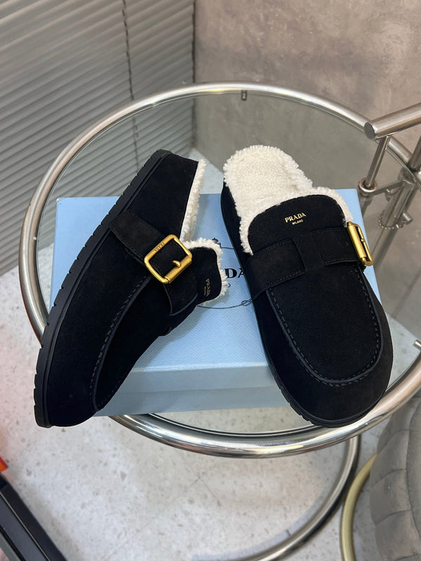 Prad 26s Mules Black Suede Shearing 952903