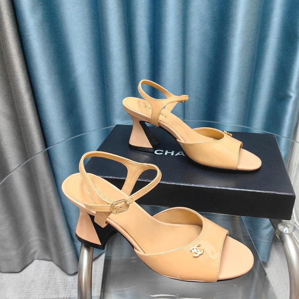 sandalo slingback cc 85 in pelle di vitello verniciata beige