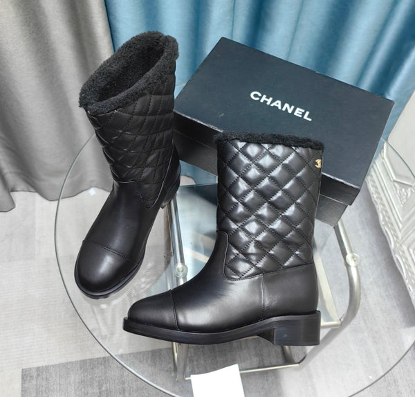CC Short Boots Black Calfskin Lining Wool And Lambskin