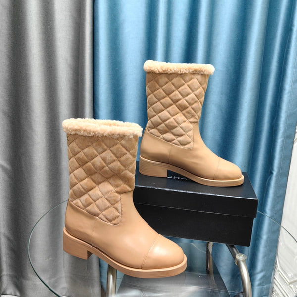 CC Short Boots Beige Suede Lining Wool And Lambskin