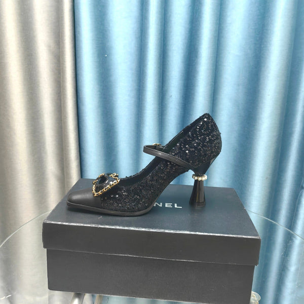 CC High Mary Janes in tessuto con perline nere e pelle di agnello