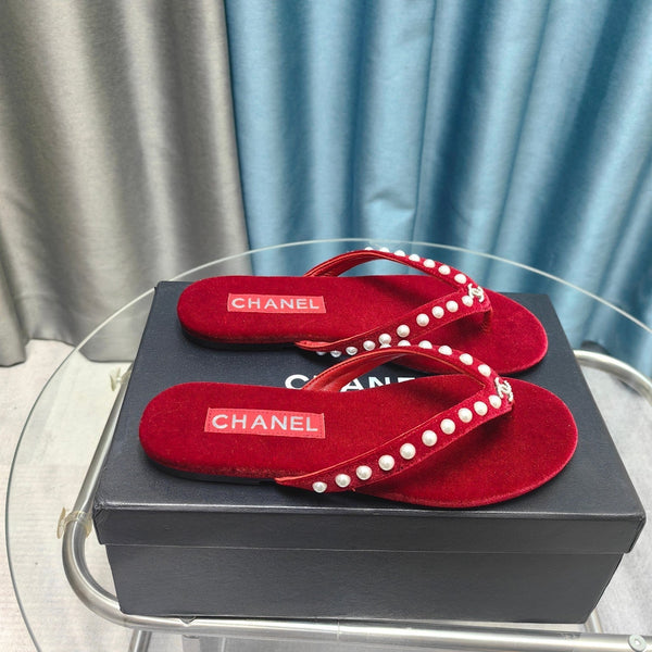 CC Thong Red Velvet Pearl