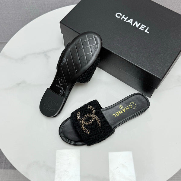 CC Slide Sandals 25s In Black Fabric And Calfskin With Logo