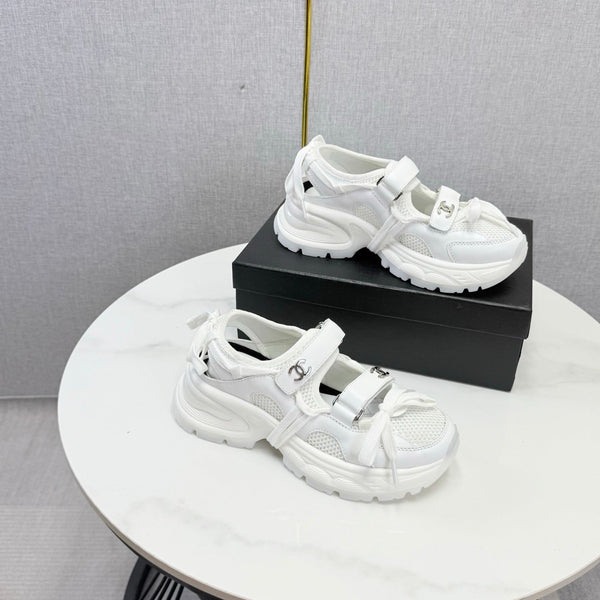 CC 26s Casual Sneakers White Leather Mesh 865832