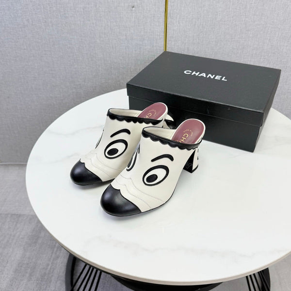 CC 2026 Mule 95mm White and Black Lambskin 904537