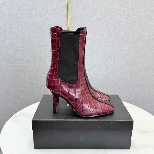 CC 26s Metiers d'Art Boot Burgundy Embossed Leather 904452
