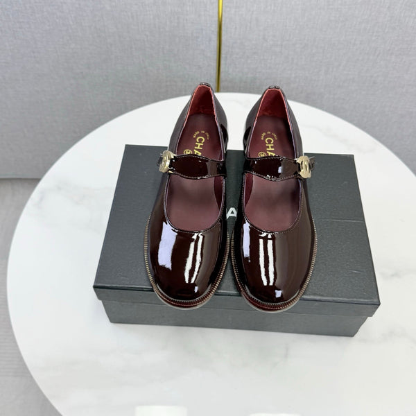 CC 26s Mary Jane Flats Burgundy Patent Leather 904495