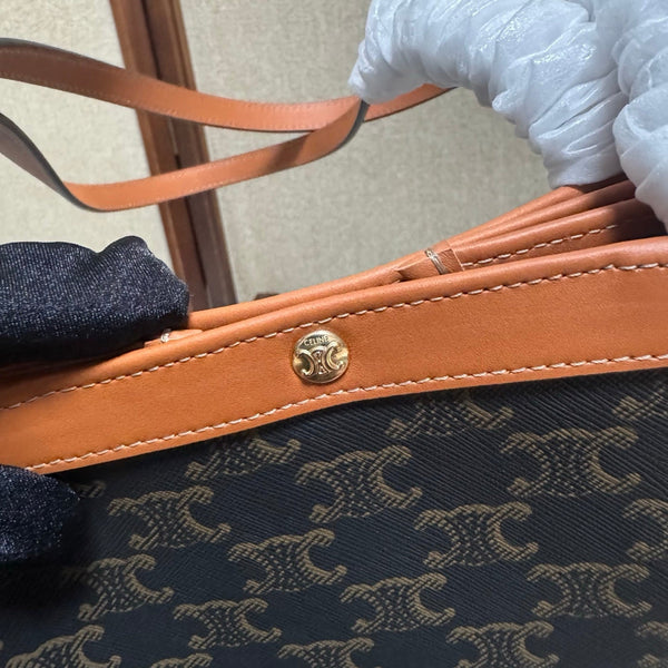 CL Medium Flat Shopper Black Brown Triomphe Canvas Calfskin