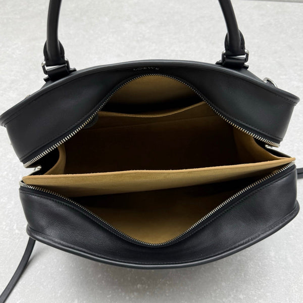 Loewe Large Amazona 180 Bag 35cm Black Calfskin