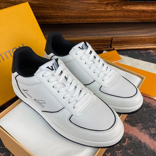 LV RIVOLI FAT SNEAKER WHITE BLACK