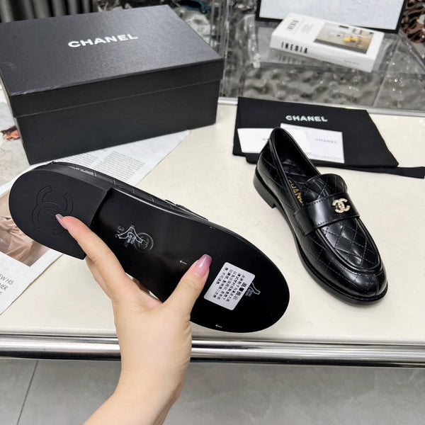 CC 25 Loafer Black Patent Cowhide 338673