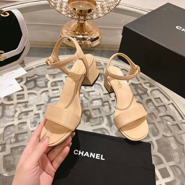 CC 25C 5CM Sandali con tacco medio in pelle italiana color crema 213317
