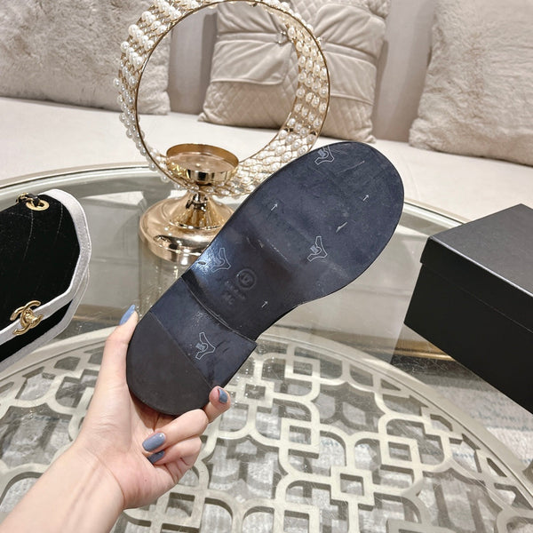 CC Ankle Boots 40mm Black Suede