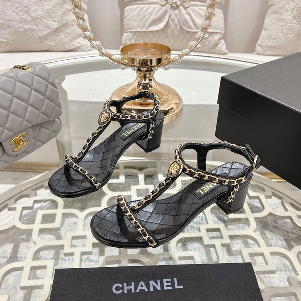 CC 26s Chain T-Strap Charm Sandals 5cm Black Lambskin 736117
