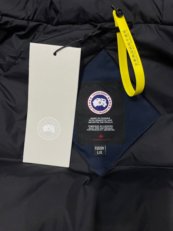 C. Goose Bomber Jacket Ivory White Polyester 0035