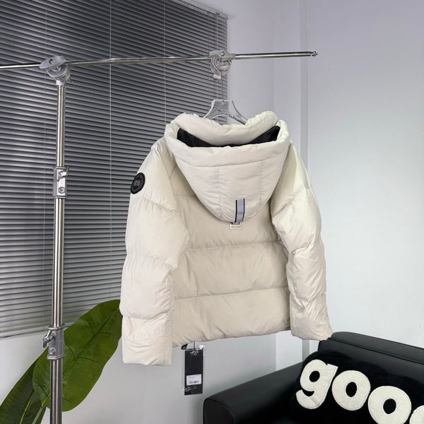 C. Goose Jacket White Polyester 0046