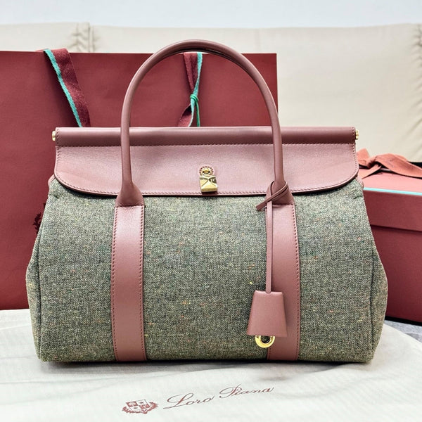 LP Loom L32 Muted Pink Cashmere Calfskin 282239
