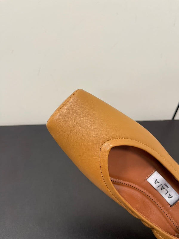 BALLERINE ALAIA IN PELLE DI VITELLO LISCIA MARRONE RAME