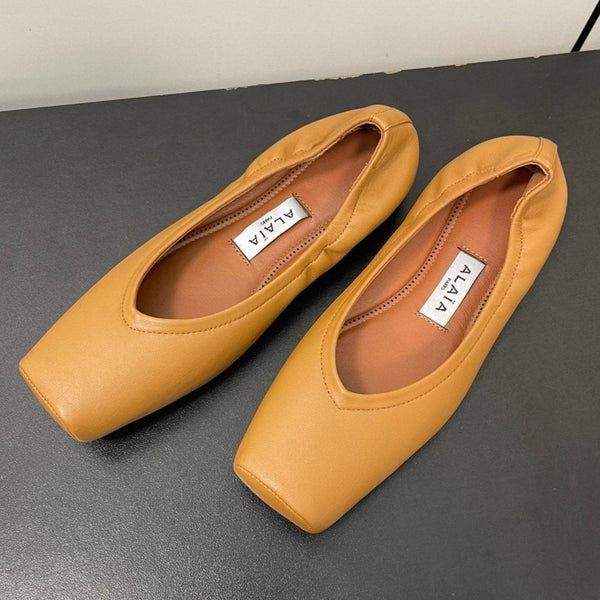 BALLERINE ALAIA IN PELLE DI VITELLO LISCIA MARRONE RAME